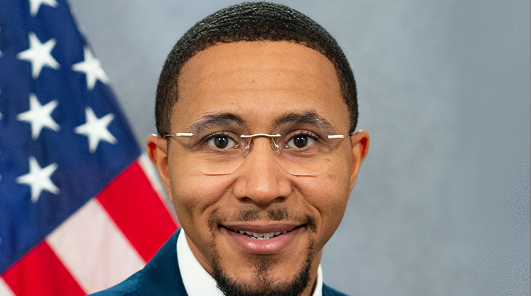 Hon. Aerion Abney headshot
