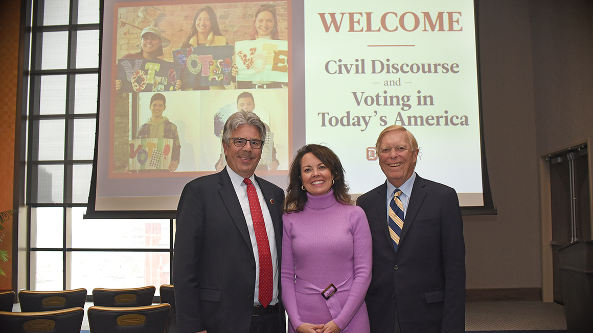 President Gormley with panelists Elizabeth Preate Havey, Hon. Richard Gephardt and Duquesne students at Civil Discourse 2023 event.
