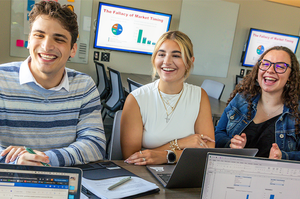 One-Year MBA students collaborate on a project.