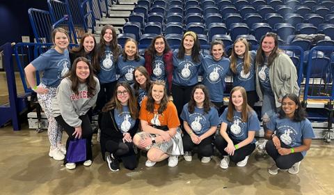 SLP students help raise money for DU Thon 2022