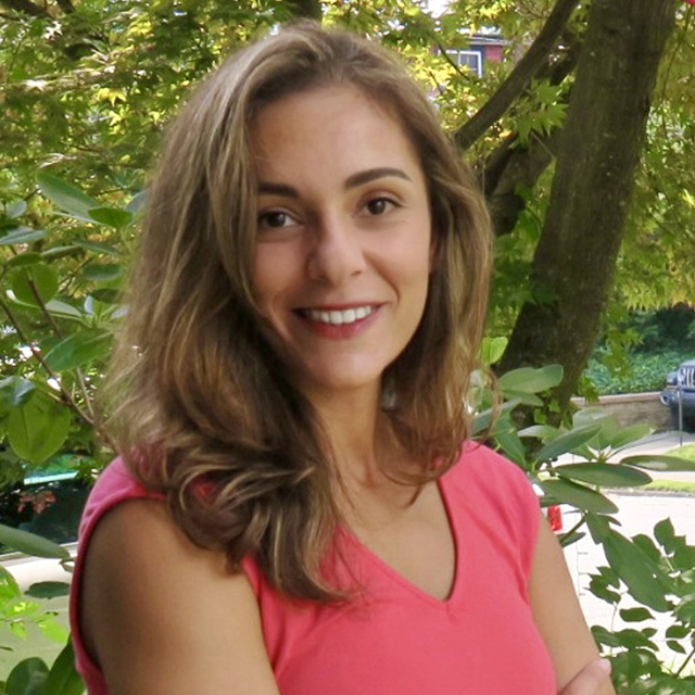 Professional Headshot of Dr. Dina Huehn