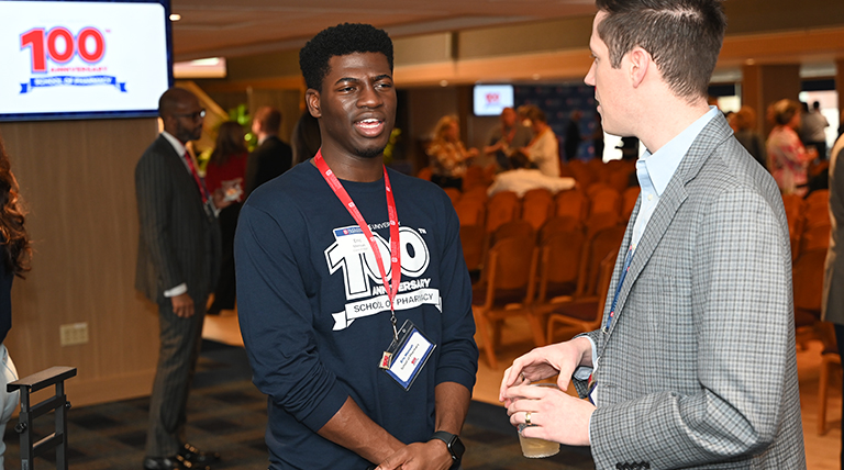 student and alumnus networking