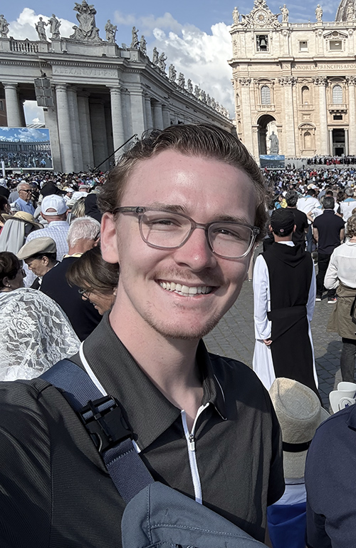 Selfie of Pharmacy transfer student Andrew Pallus abroad.