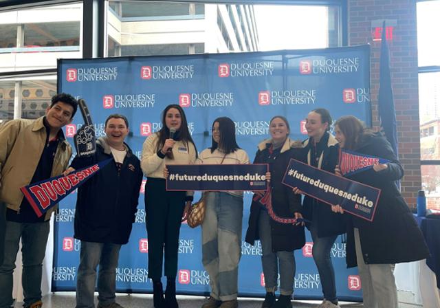 students celebrating at admitted student day