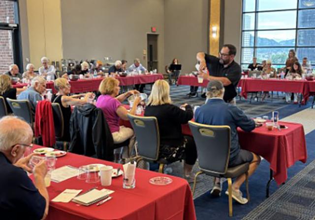 Alumni mixology class