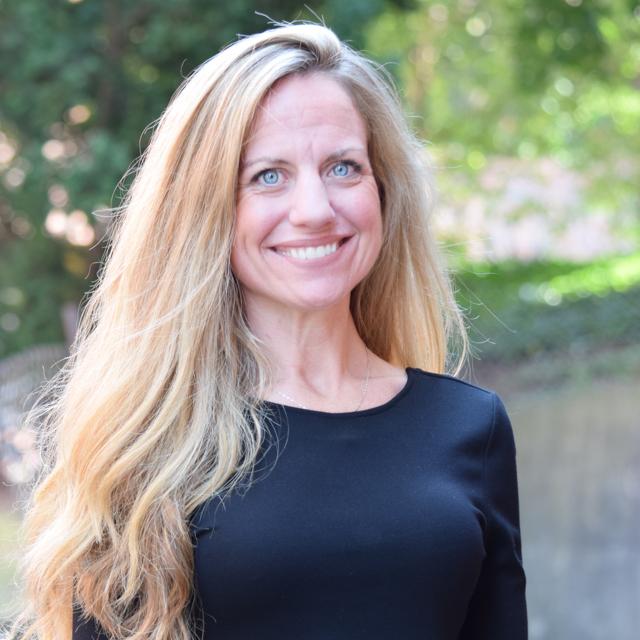 Jessica Dirsmith headshot