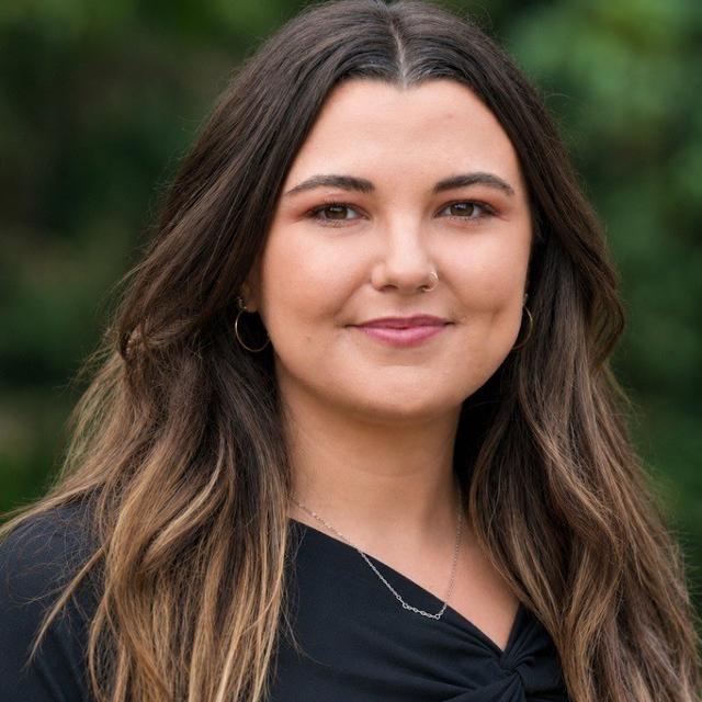 Headshot of Kate Savino.