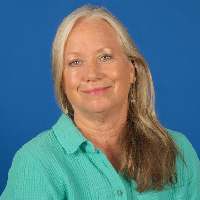 paula witt-enderby headshot