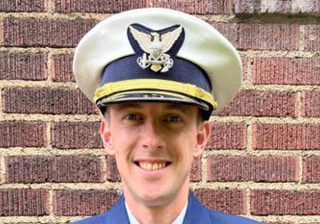 Lieutenant Commander Joe Kelly in uniform