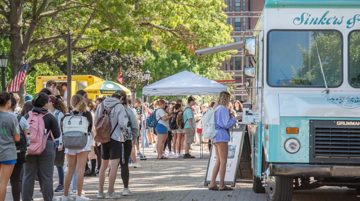 Students in line at food truck