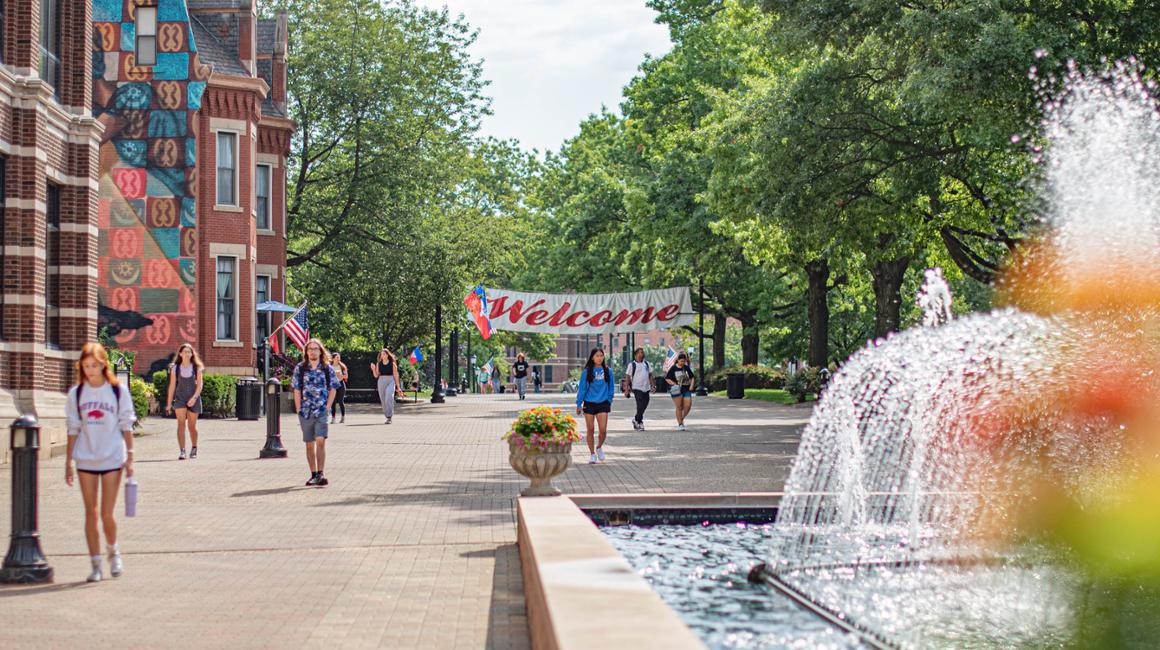 Academic Walk and fountain