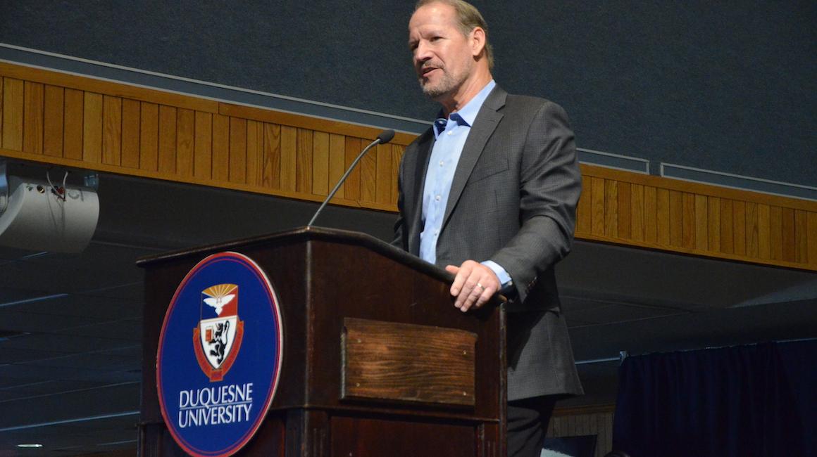 Bill Cowher speaking at Duquesne