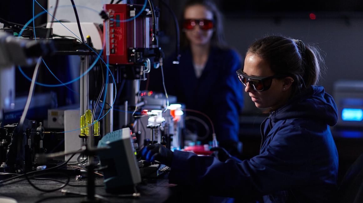 Students working in a lab