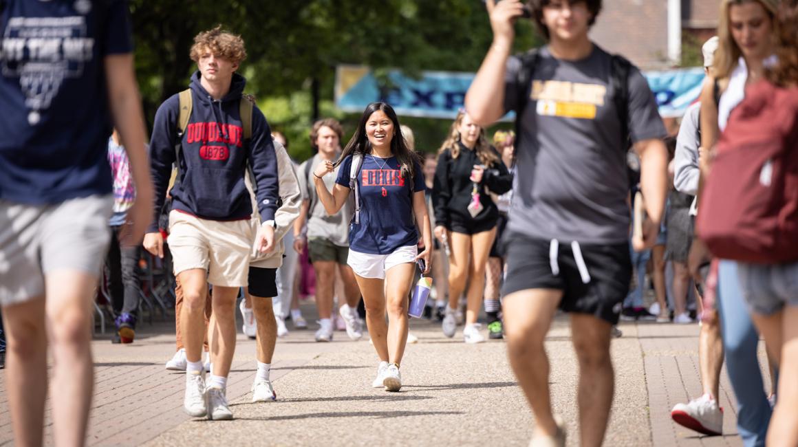 Duquesne Students on Campus AWalk