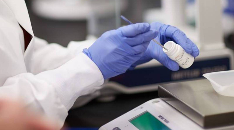 Duquesne faculty member working with nanoparticle technology