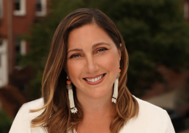 Sarah DiGregorio headshot